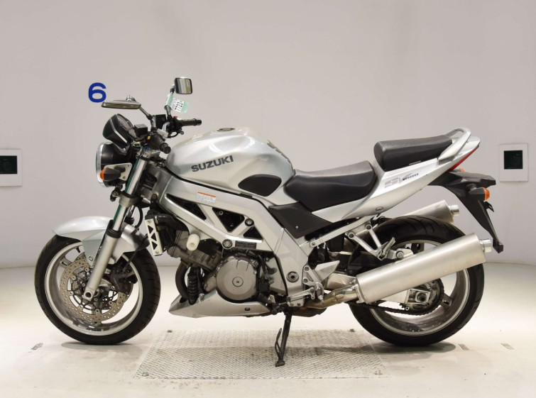 Мотоцикл Suzuki SV1000 з пробігом 34750 km