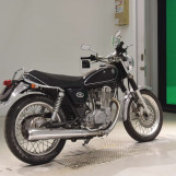 Мотоцикл Yamaha SR400 с пробегом 30580 km