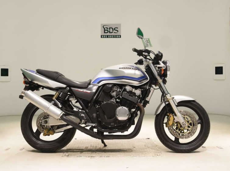 Мотоцикл Honda CB400SFV з пробігом 77113 km