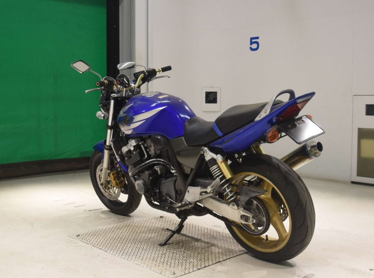 Мотоцикл Honda CB400SFV с пробегом 19779 km