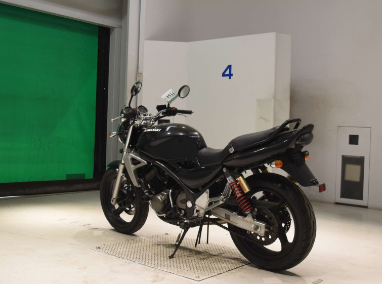 Мотоцикл Kawasaki BALIUS ZR250 з пробігом 3890 km