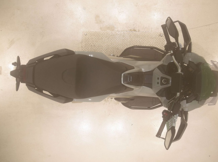 Мотоцикл Honda X-ADV750-2 з пробігом 22310 km