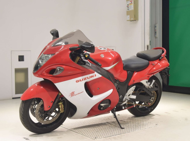 Мотоцикл Suzuki GSX1300R HAYABUSA