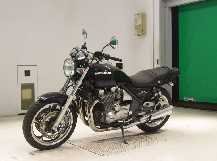 Мотоцикл Kawasaki ZEPHYR1100 з пробігом 18769 km