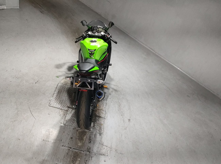 Мотоцикл Kawasaki ZX-6R з пробігом 10588 km
