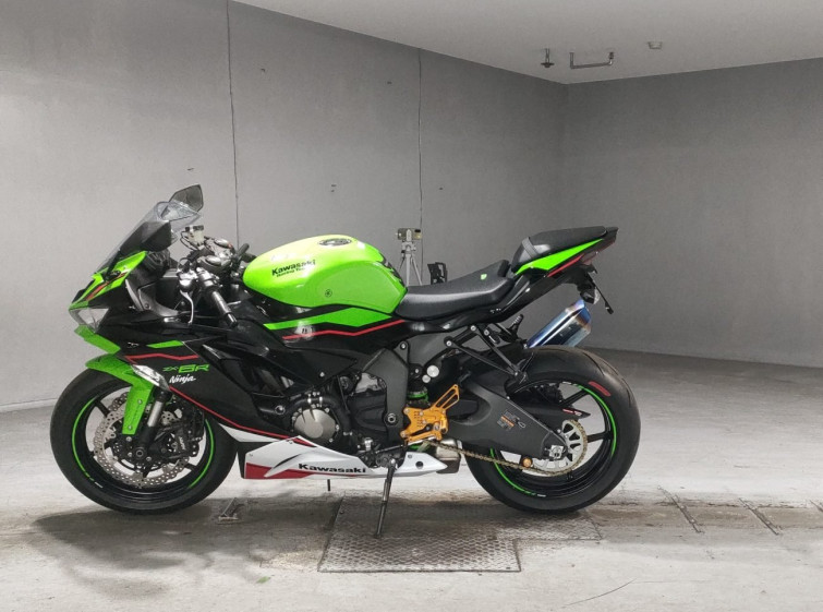 Мотоцикл Kawasaki ZX-6R з пробігом 10588 km