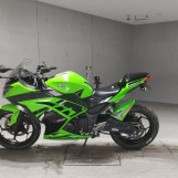 Мотоцикл Kawasaki NINJA250