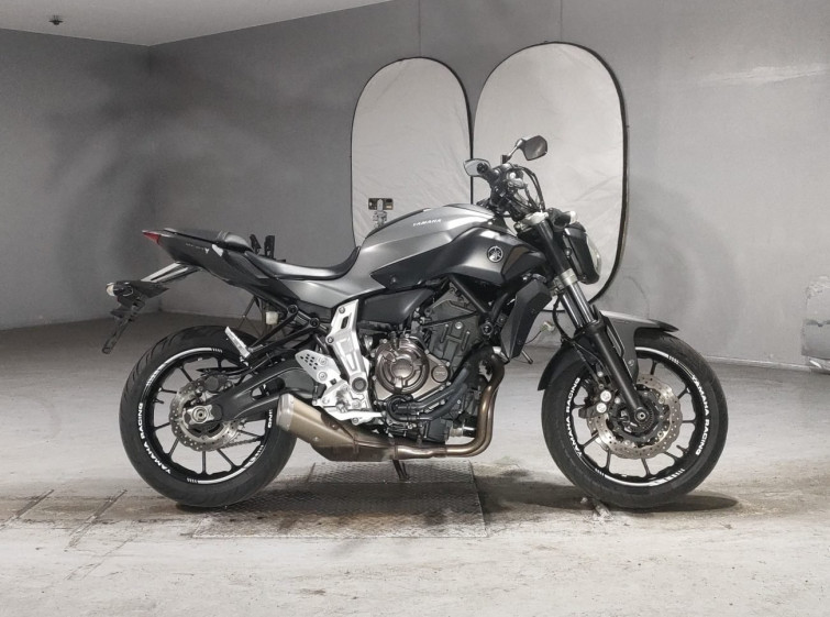 Мотоцикл Yamaha MT-07 с пробегом 26041 km