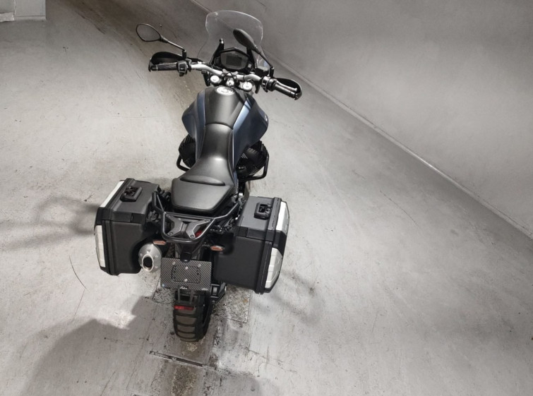 Мотоцикл Moto Guzzi V85TT с пробегом 22376 km