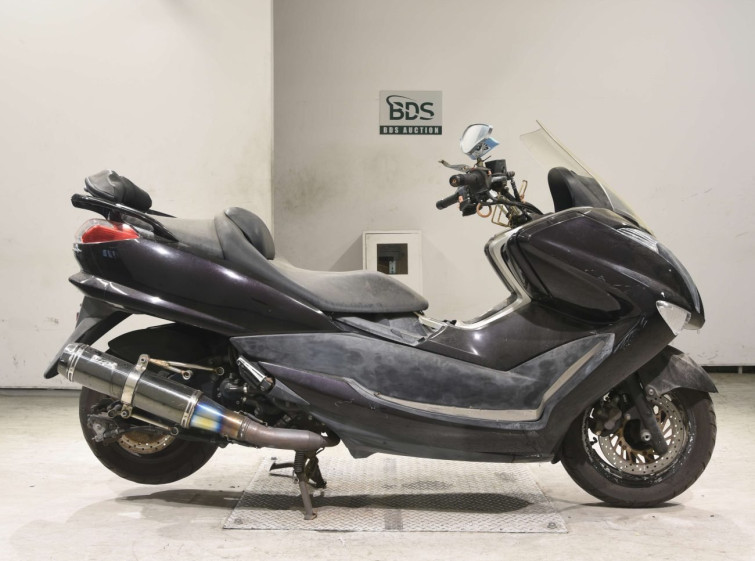 Мотоцикл Yamaha MAJESTY 250