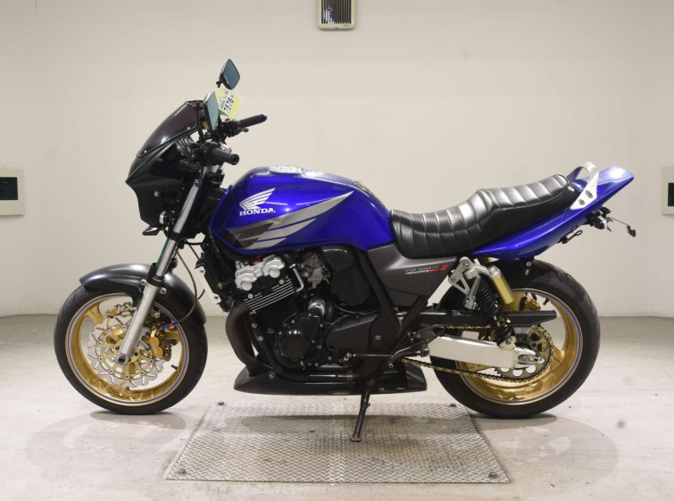 Мотоцикл Honda CB400SFV с пробегом 35946 km