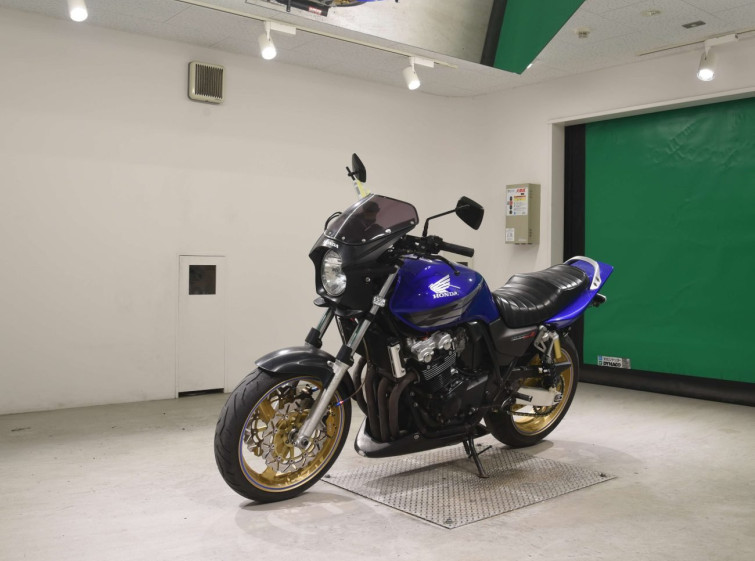 Мотоцикл Honda CB400SFV с пробегом 35946 km