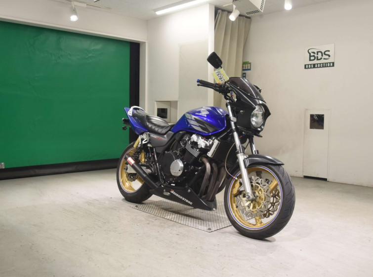 Мотоцикл Honda CB400SFV с пробегом 35946 km