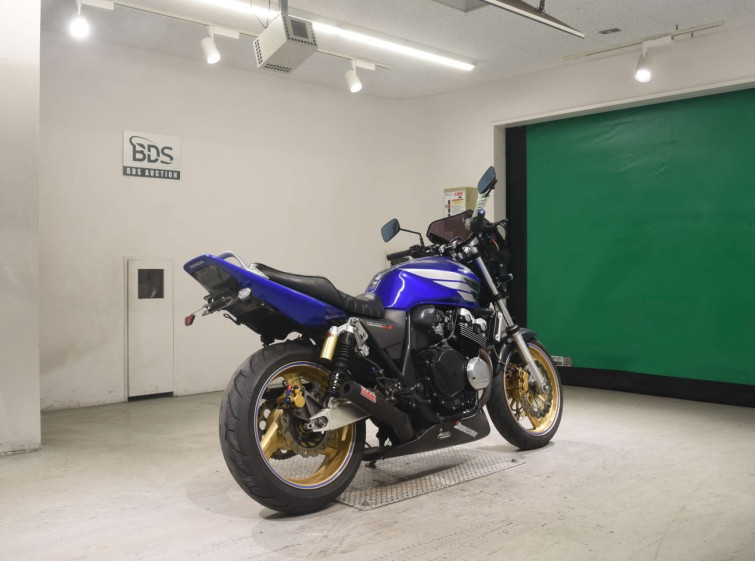 Мотоцикл Honda CB400SFV с пробегом 35946 km