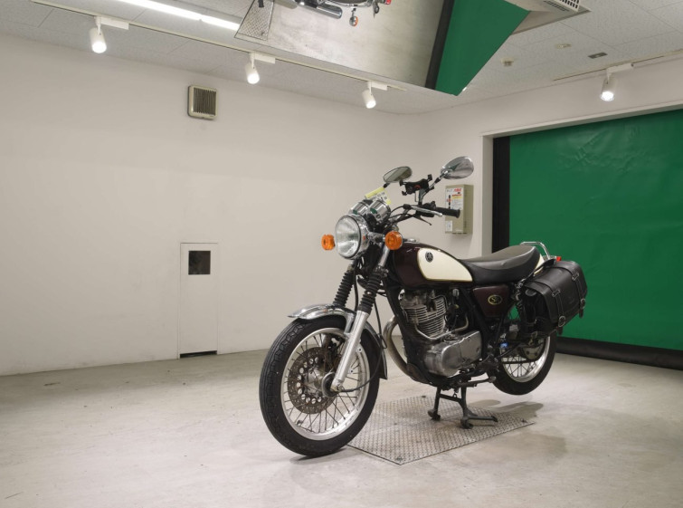 Мотоцикл Yamaha SR400 з пробігом 27150 km