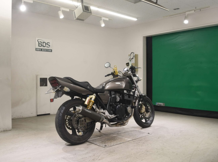 Мотоцикл Yamaha XJR400 с пробегом 40435 km