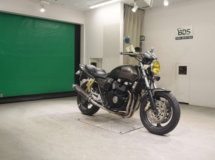 Мотоцикл Yamaha XJR400 с пробегом 40435 km