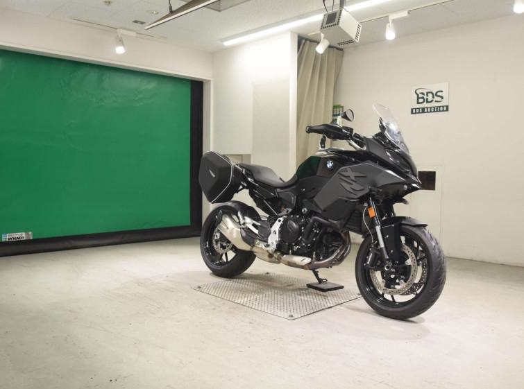 Мотоцикл BMW F900XR з пробігом 157 km