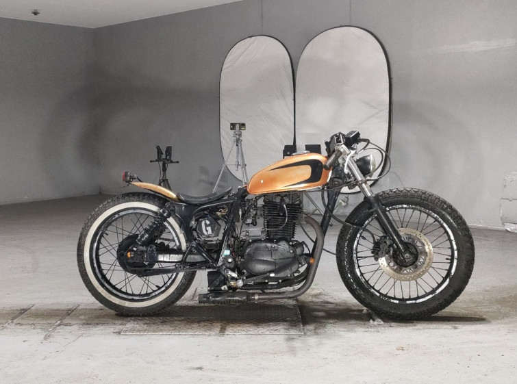 Мотоцикл Kawasaki ESTRELLA з пробігом 2670 km