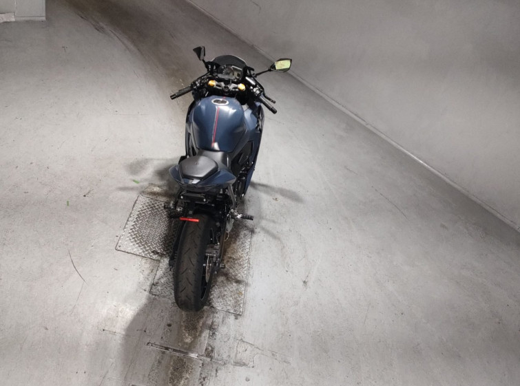 Мотоцикл Kawasaki NINJA ZX-25R KRT з пробігом 10807 km