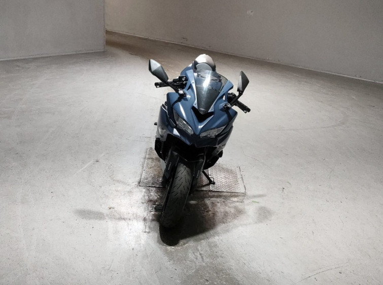 Мотоцикл Kawasaki NINJA ZX-25R KRT з пробігом 10807 km