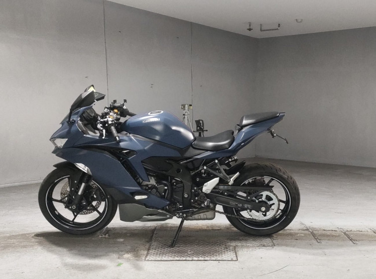 Мотоцикл Kawasaki NINJA ZX-25R KRT з пробігом 10807 km