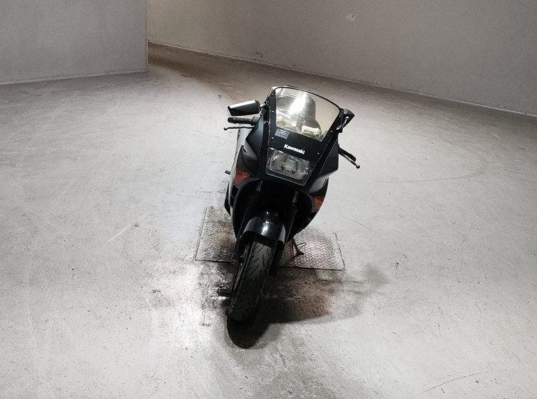 Мотоцикл Kawasaki ZX-4 с пробегом 4000 km