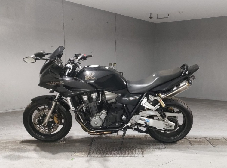 Мотоцикл Honda CB1300 SUPER BOL D’OR з пробігом 61446 km