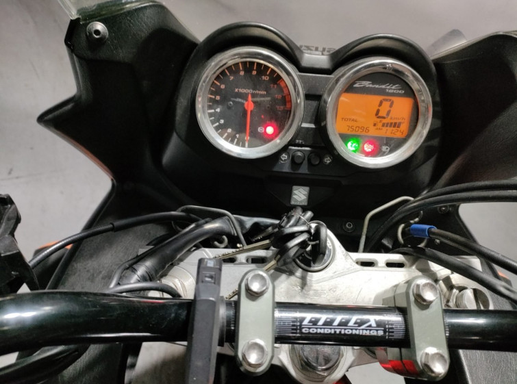 Мотоцикл Suzuki BANDIT1200S с пробегом 75096 km