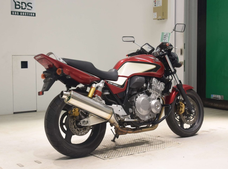 Мотоцикл Honda CB400SFV