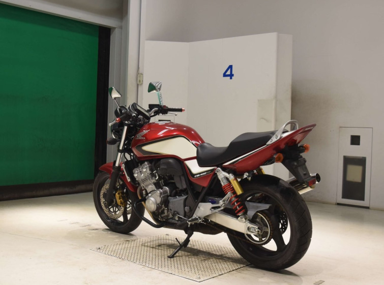 Мотоцикл Honda CB400SFV