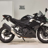 Мотоцикл Kawasaki NINJA400 з пробігом 15692 km