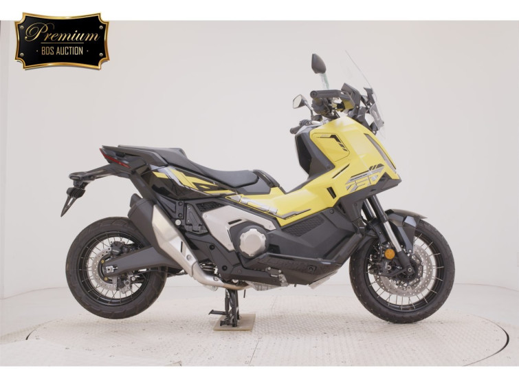 Мотоцикл Honda X-ADV750-2 с пробегом 240 km