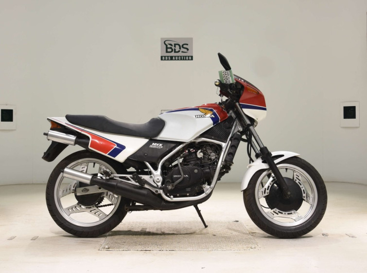 Мотоцикл Honda MVX250F с пробегом 11745 km