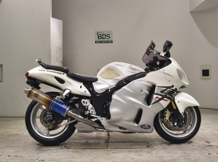 Мотоцикл Suzuki GSX1300R HAYABUSA з пробігом 100106 km
