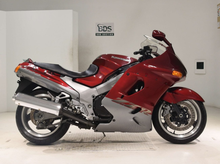 Мотоцикл Kawasaki ZZ-R1100 с пробегом 33201 km