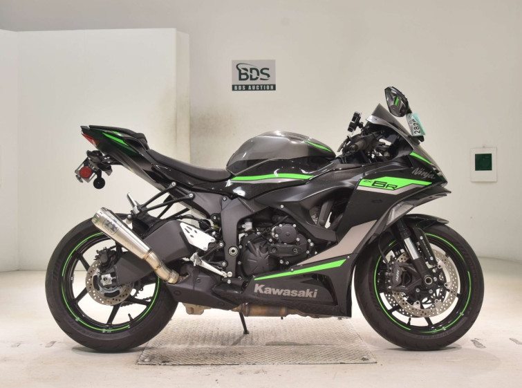 Мотоцикл Kawasaki ZX-6RA с пробегом 2535 km