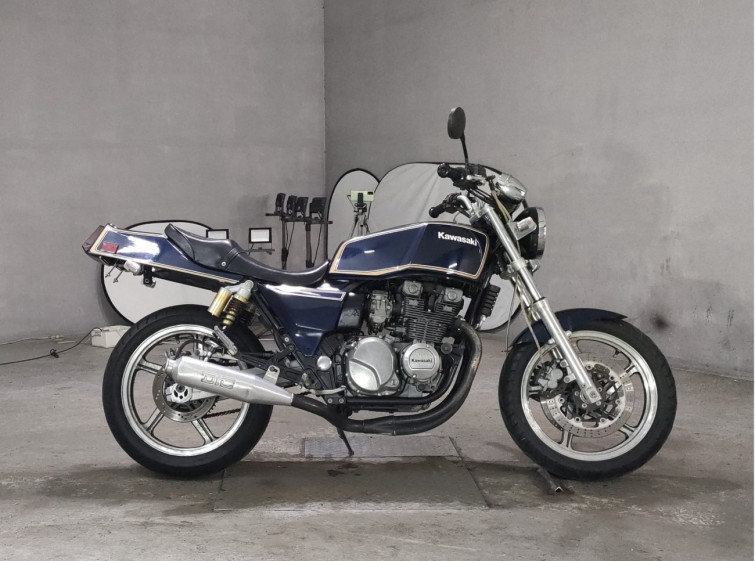 Мотоцикл Kawasaki ZEPHYR400 с пробегом 22784 km