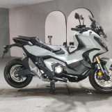 Мотоцикл Honda X-ADV750 з пробігом 13175 km