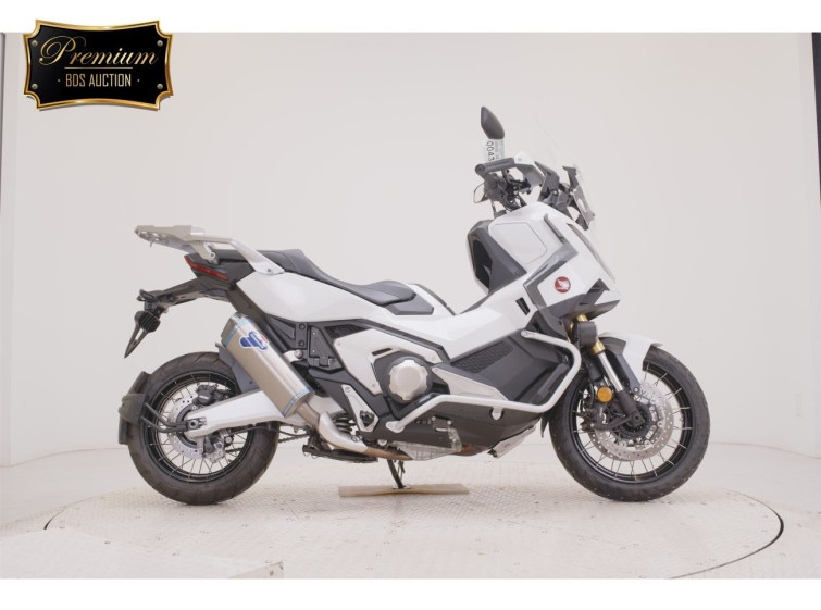 Мотоцикл Honda X-ADV750-2 с пробегом 1370 km
