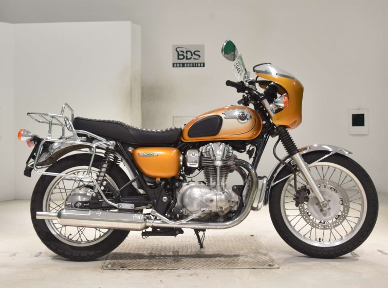 Мотоцикл Kawasaki W800 з пробігом 30594 km
