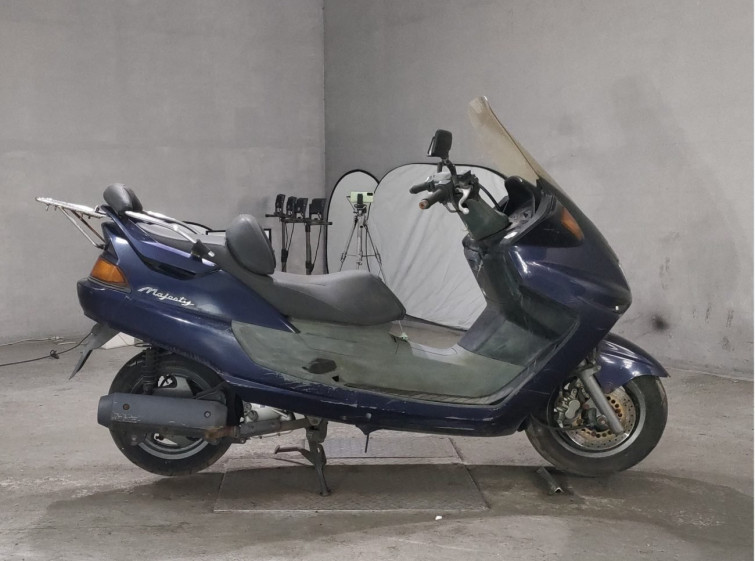 Мотоцикл Yamaha MAJESTY 250 с пробегом 19983 km