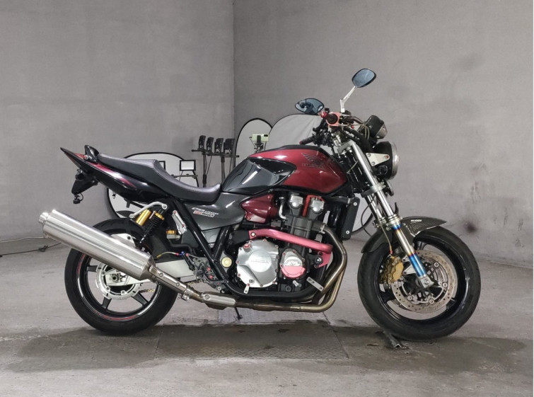 Мотоцикл Honda CB1300SF с пробегом 19183 km