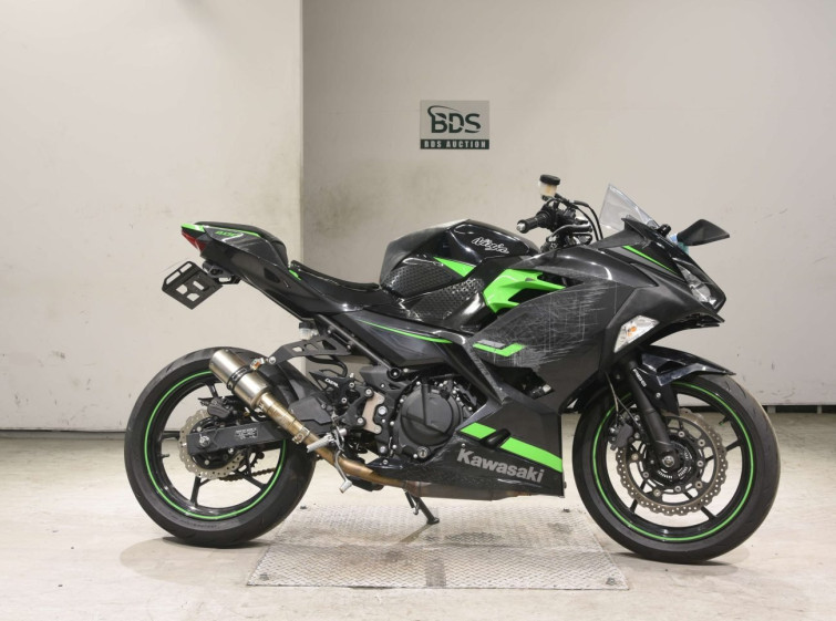 Мотоцикл Kawasaki NINJA400 с пробегом 25582 km