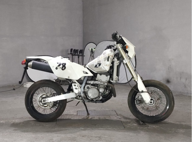 Мотоцикл Suzuki DR-Z400SM с пробегом 17222 km