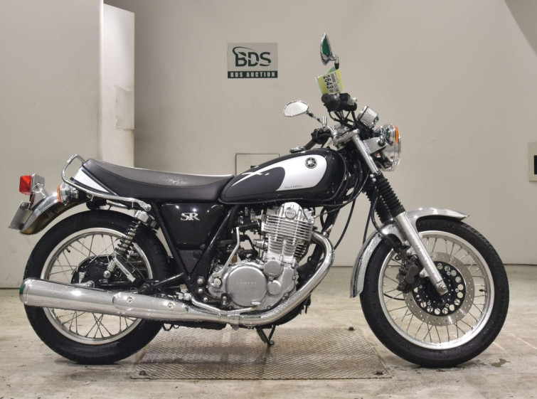 Мотоцикл Yamaha SR400 з пробігом 1685 km