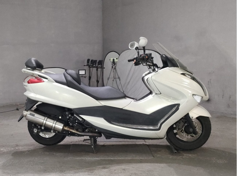 Мотоцикл Yamaha MAJESTY 250 з пробігом 29464 km