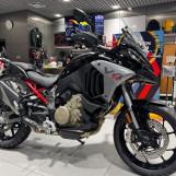 Мотоцикл Ducati MULTISTRADA V4S с пробегом 2 km