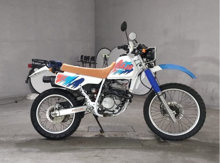 Мотоцикл Honda XLR250R BAJA с пробегом 27688 km