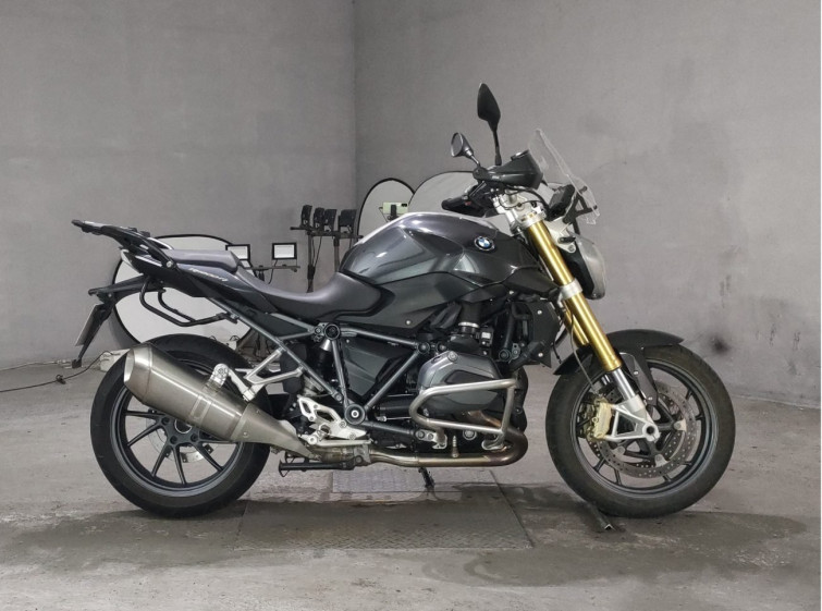 Мотоцикл BMW R1200R с пробегом 3532 km